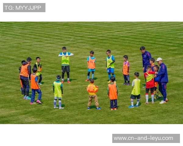 悬浮足球视频带你领略未来运动的无限可能与精彩瞬间